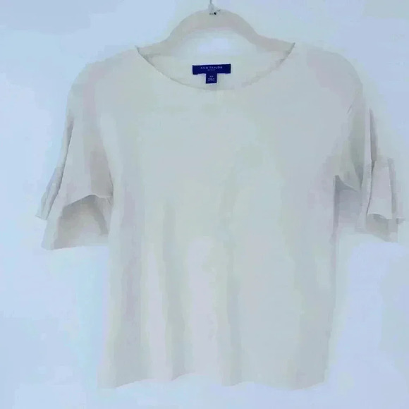 Ann Taylor Petite - XSP White Flutter Sleeve Top - Picture 2 of 4